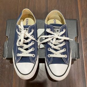 Converse low top sneakers navy